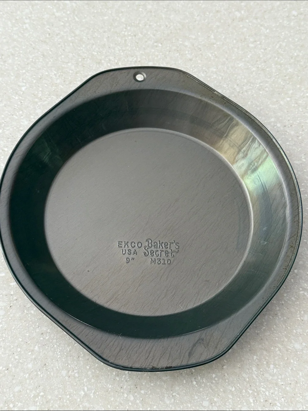 Vintage EKCO Baker’s Secret M310 9” Metal Pie Pan USA Hole For Hanging